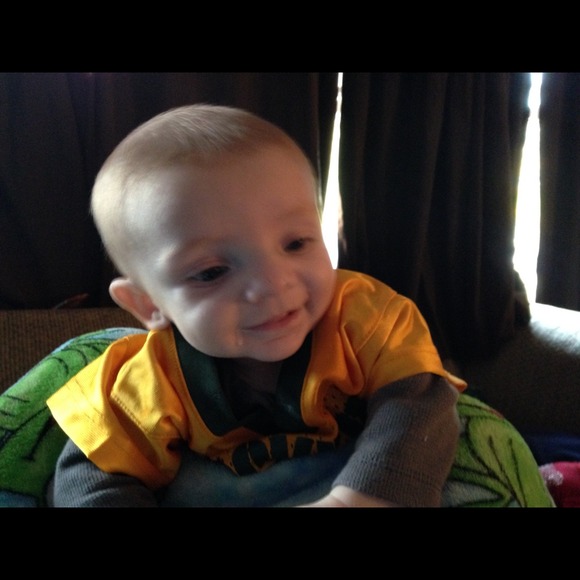 Profile Picture of Marijo Zieroth (@zierothmm) on Poshmark