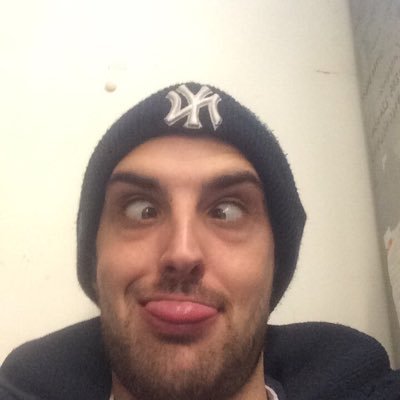 Profile Picture of Mark Dove (@M_A_D99) on Twitter