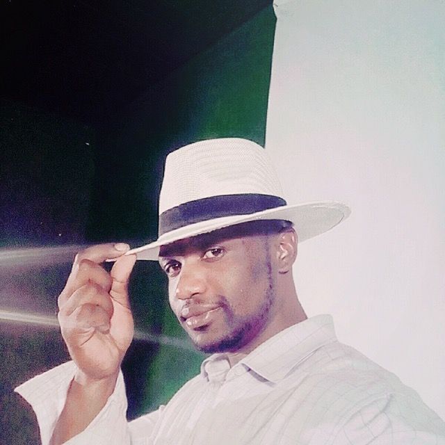 Profile Picture of simsbrown (@simsbrown) on Tiktok