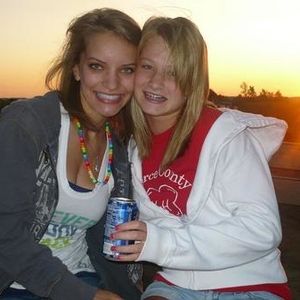 Profile Picture of Claire Tingelhoff (@tinkelhoff) on Myspace