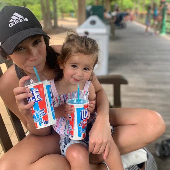 Profile Picture of Emily Eltomi (@eeltomi) on Poshmark