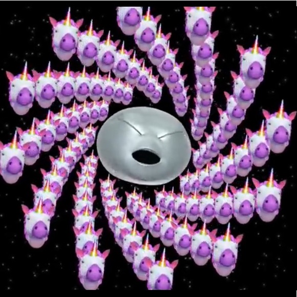 Profile Picture of M Fowler (@machewoh) on Poshmark