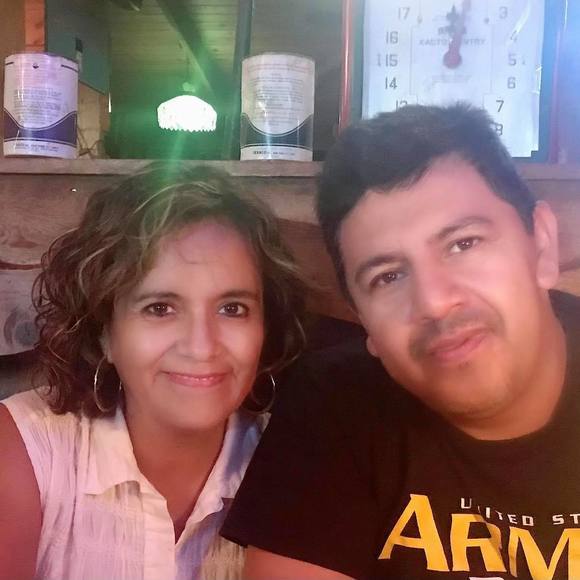 Profile Picture of Rocio Salgado (@moisesrocio0208) on Poshmark