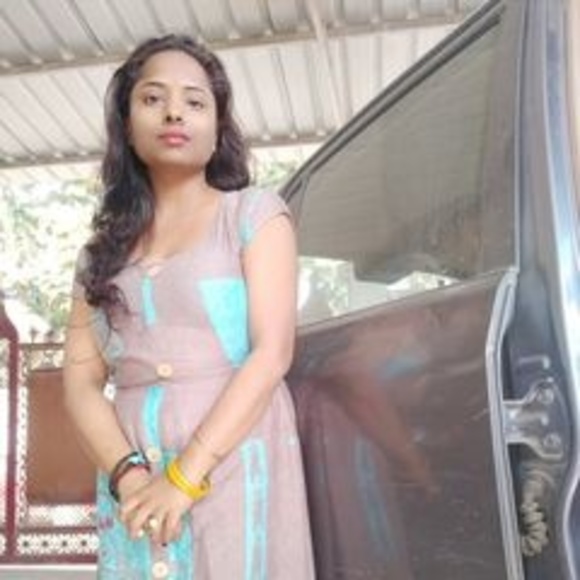 Profile Picture of Anshu Pathak (@finejobs01) on Poshmark