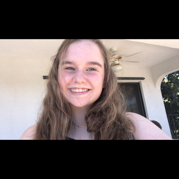 Profile Picture of Sabrina Rolfes (@bre_14_) on Poshmark