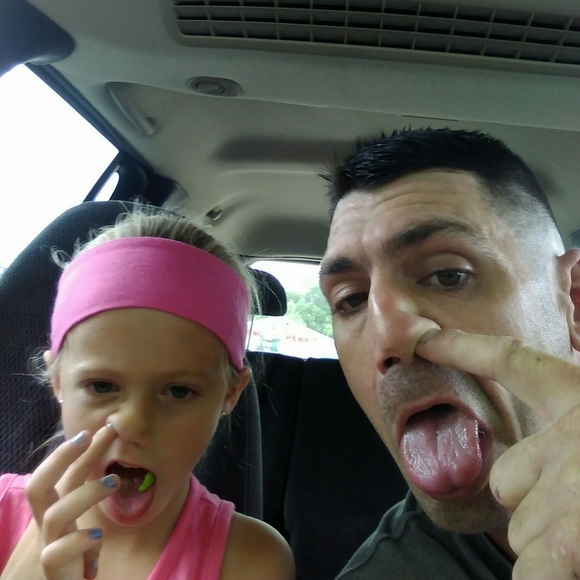 Profile Picture of Jesse Bebout (@jessebebout) on Poshmark