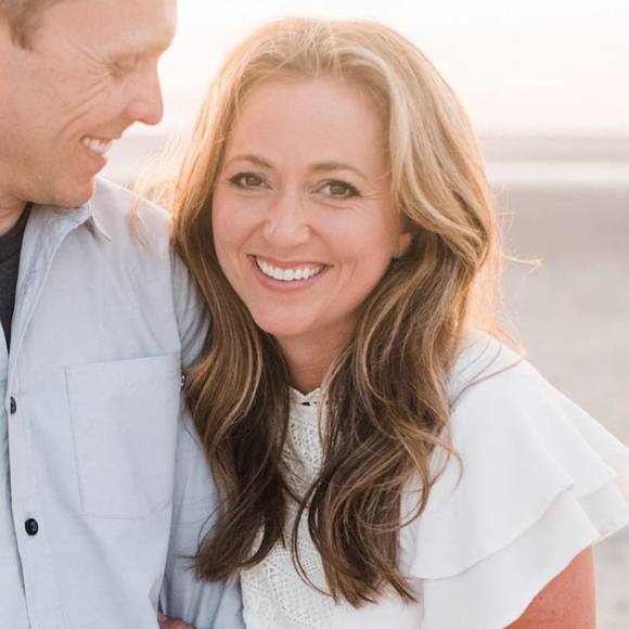 Profile Picture of Alexia Fenton (@alexia_fenton) on Poshmark