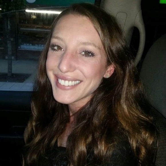 Profile Picture of Martha Svitek (@marthasvitek) on Poshmark