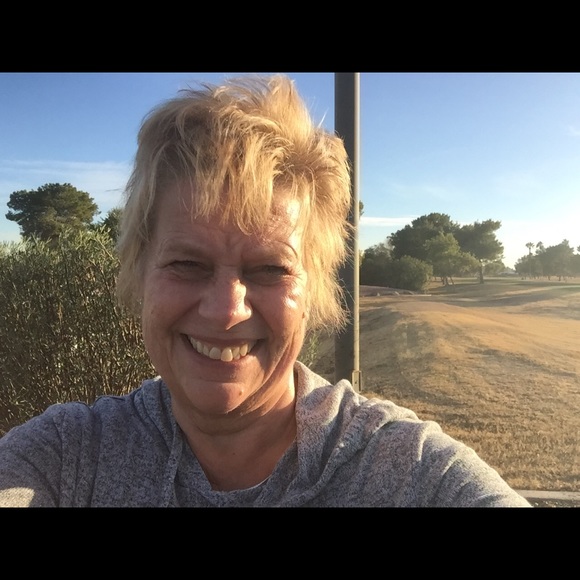 Profile Picture of Chris Loughmiller (@cloughm1) on Poshmark