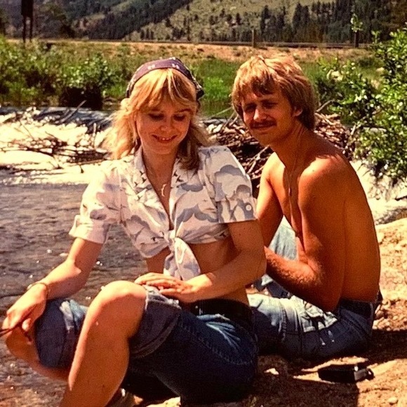 Profile Picture of Jan Bangert (@forawolf) on Poshmark