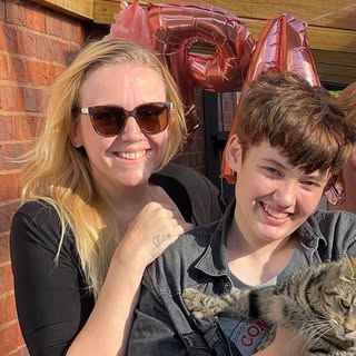 Profile Picture of Laura Dixon (@dixon.laura) on Instagram