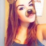 Profile Picture of Elizabeth Pyatt (@elizabeth.cadyy) on Instagram