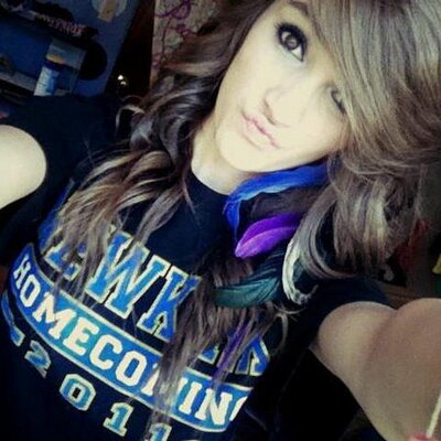 Profile Picture of Natasha Connor (@natashaconnor) on Twitter