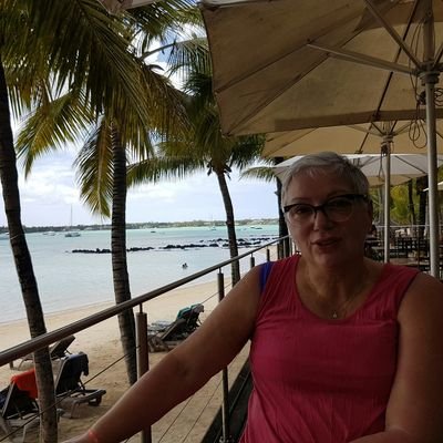 Profile Picture of RUSTICHELI Michelle (@RustichelliM) on Twitter