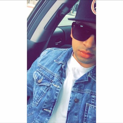 Profile Picture of Daniel Escobar (@Dahh92knee) on Twitter