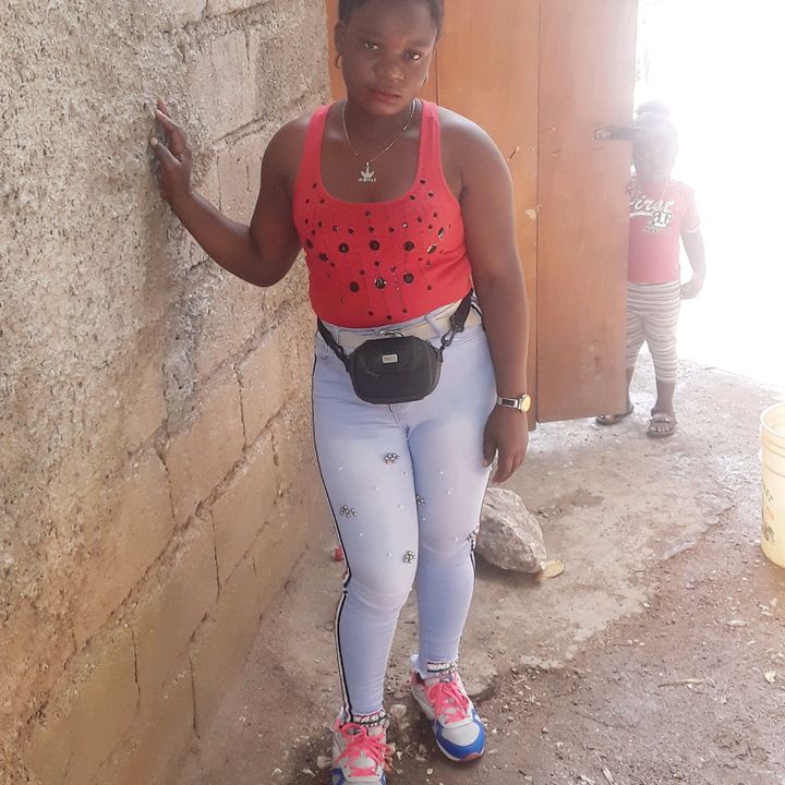 Profile Picture of user7271725637976 (@ester.paul) on Tiktok