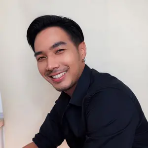 Profile Picture of KIEWJI OFFICIAL (@kiewji_official) on Tiktok