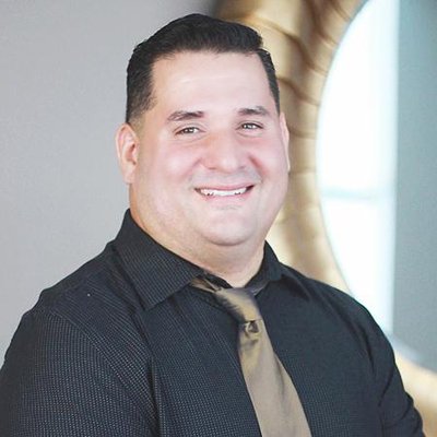 Profile Picture of Mark Vega (@mark_vega) on Twitter