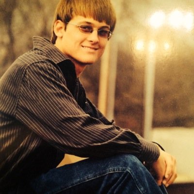 Profile Picture of Derek Owen (@derekowen12) on Twitter