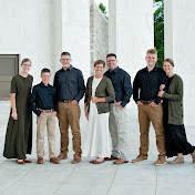 Profile Picture of The Weaver Family (@TheWeaverFamily) on Youtube