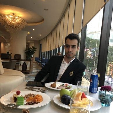 Profile Picture of Hamed Vaezzadeh (@VaezzadehHamed) on Twitter