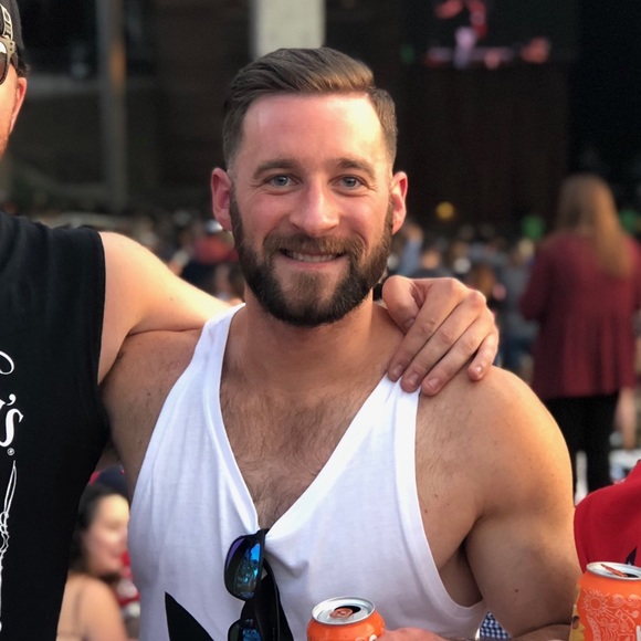 Profile Picture of Seth Bergen (@bergy004) on Poshmark