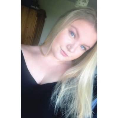 Profile Picture of Hannah Prestidge (@hannah_summer98) on Twitter