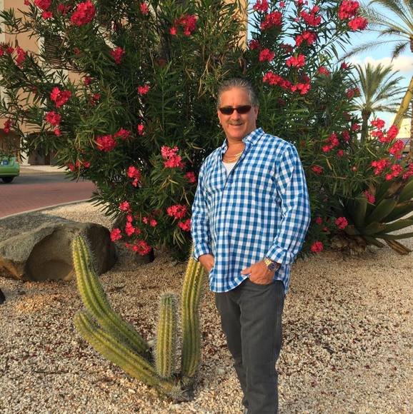Profile Picture of Steven Paluba (@cheftell509) on Poshmark