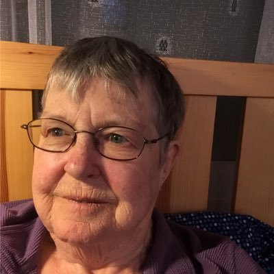 Profile Picture of Barbara Bowden 🖐️ (@BrbaraDyke1) on Twitter