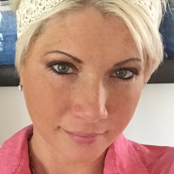 Profile Picture of Sherrie Mays (@sherriemays) on Poshmark