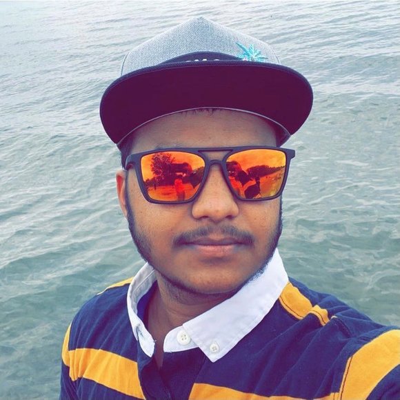 Profile Picture of Naveed Mirza (@naveedmirza) on Poshmark