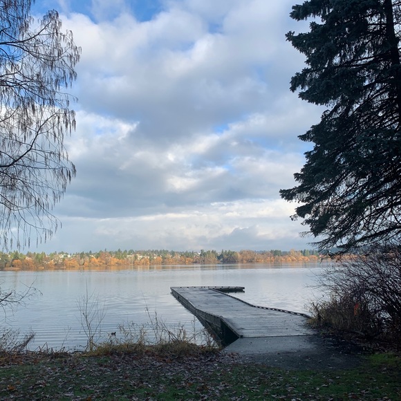 Profile Picture of Leslie Oâ€™connor (@leoconn3) on Poshmark