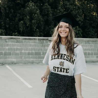 Profile Picture of Hannah Oliver (@oliver_hannah) on Twitter