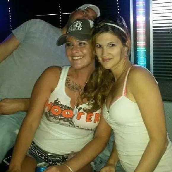 Profile Picture of Shannon Campbell (@campbesh) on Poshmark