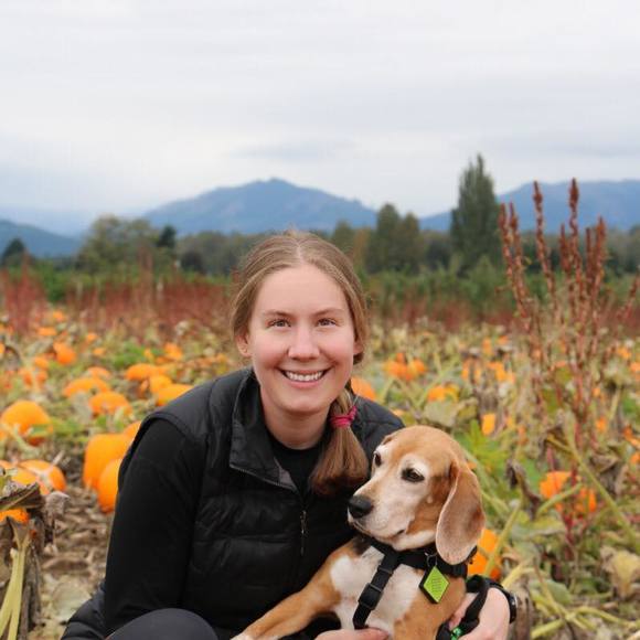 Marley Olson - Poshmark Profile Picture of Marley Olson (@manneo) on Poshmark