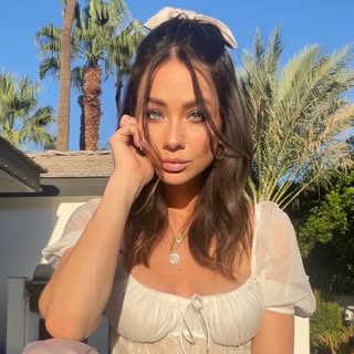 Profile Picture of crystal leigh (@crystalleigh) on Instagram
