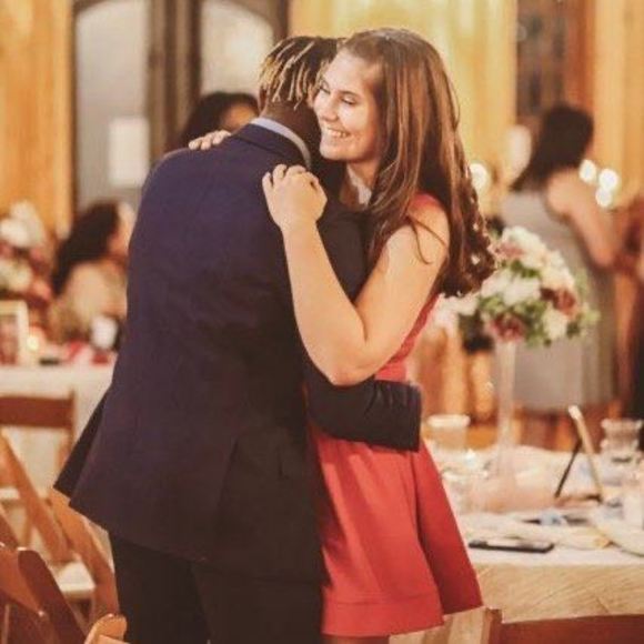 Jefflin Leslie - Poshmark Profile Picture of Jefflin Leslie (@jileslie00) on Poshmark