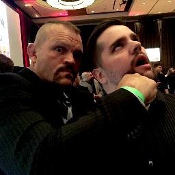 Profile Picture of Aaron Isakson (@SnackbarTeeVee) on Twitter