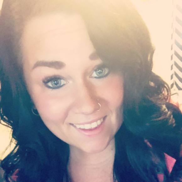 Profile Picture of Amy Collington (@sweety_pie12_6) on Poshmark