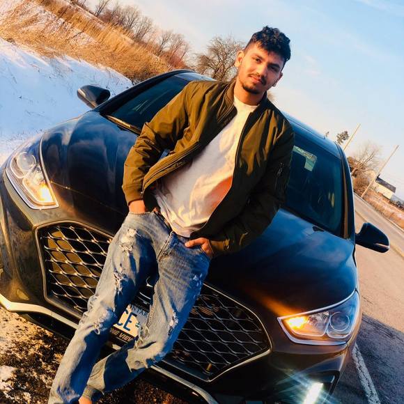 Profile Picture of Jagraj Singh (@jagrajsingh414) on Poshmark