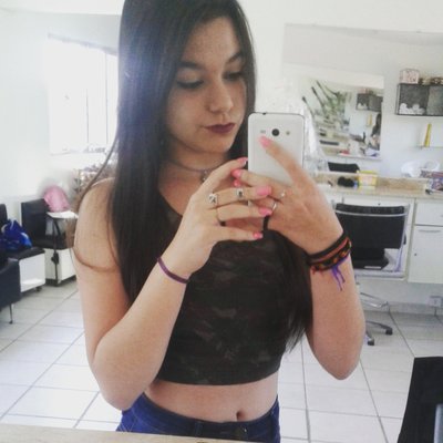 Profile Picture of Roberta Crystal (@RobertaDiamonds) on Twitter