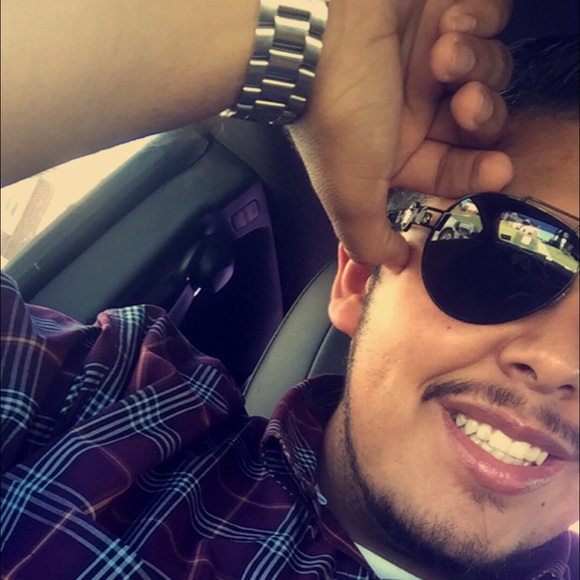 Profile Picture of Raul Carrasco jr (@raulcarrasco) on Poshmark