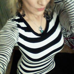 Profile Picture of Laura Toney-moore (@ToneyLaura) on Twitter