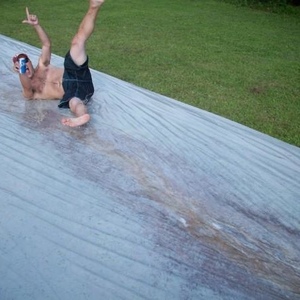 Profile Picture of Daniel Bloxom (@esdirtybird) on Myspace