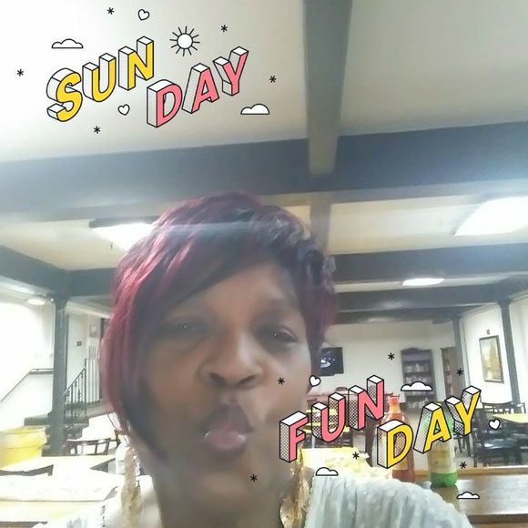 Profile Picture of Joann Allen (@middiepop) on Poshmark