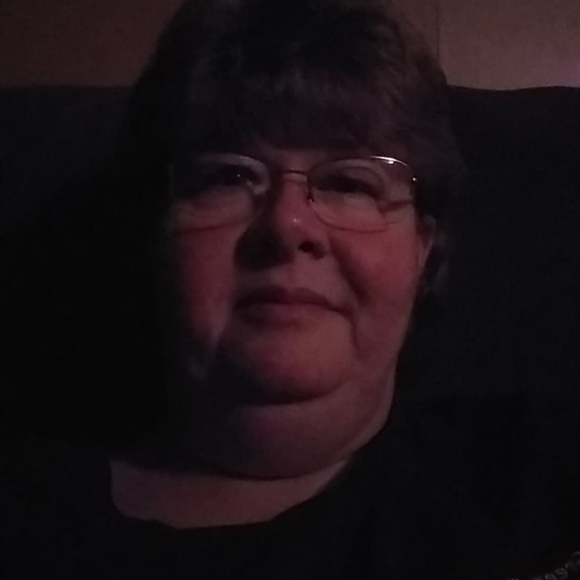 Profile Picture of Roxanne Timmons green (@rockytop121205) on Poshmark