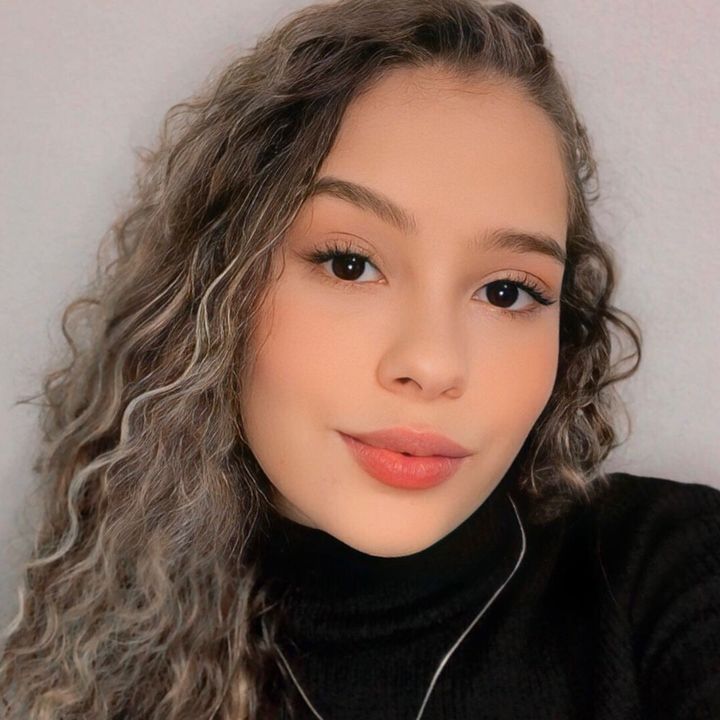 Profile Picture of Roberta C. (@robertaa_84) on Tiktok