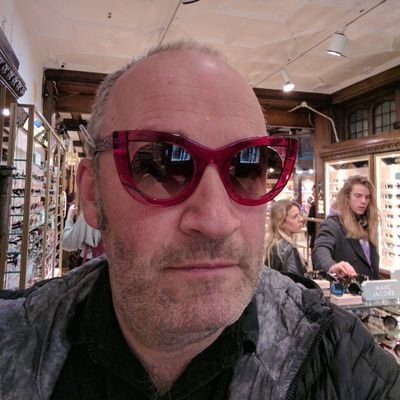 Profile Picture of Sean Rabbitt (@jean_lapin) on Twitter