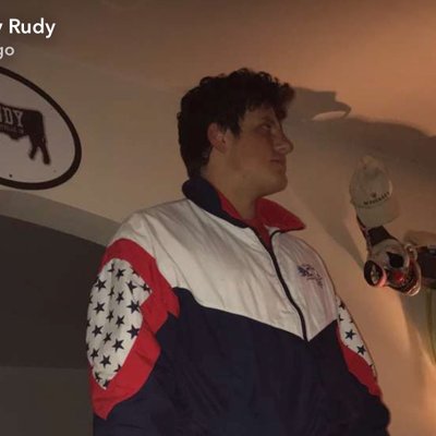 Profile Picture of Chris Beech (@cb5290) on Twitter