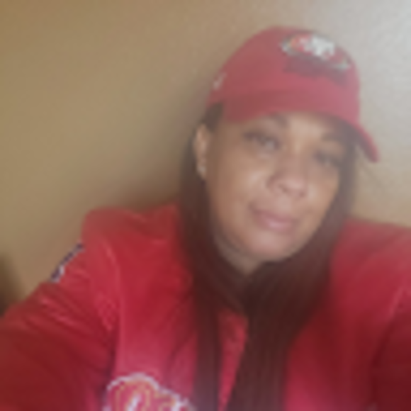 Profile Picture of Lachanda Foxx (@lachandafoxx) on Poshmark